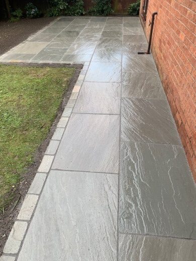 3 stone patio with block edging